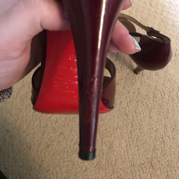 Red Christian Louboutins - valentines red strappy pump - Picture 6 of 8